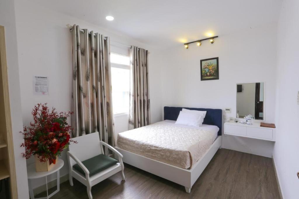 Rain Bow Hotel Ho Chi Minh City Exterior photo